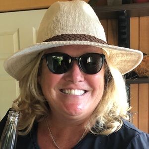 Meet your Posher, Jane